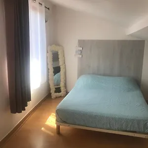 Appartement Charmant 3 Pièces 3 Eme Etage, Sospel
